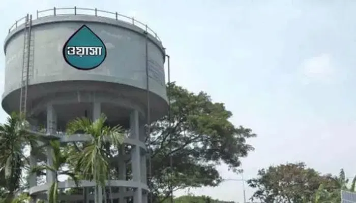 সুপেয় পানি মিলছে না ঢাকায়