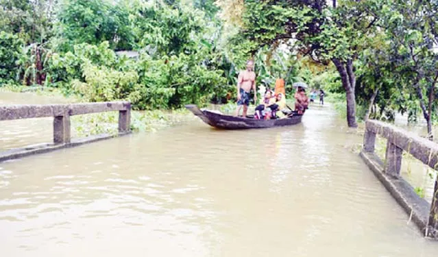 চৌদ্দ জেলার লাখ লাখ মানুষ পানিবন্দী