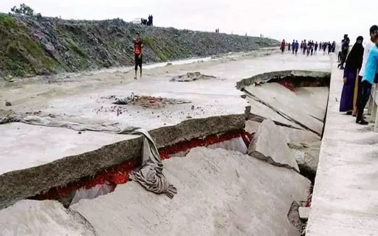 চালুর আগেই ধস