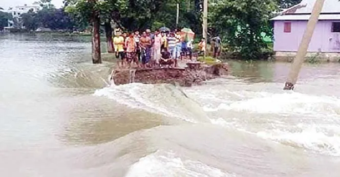শতাব্দীর সবচেয়ে বড় বন্যার আশঙ্কা