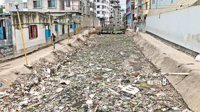 ওয়াসার দাবি খালটি পরিষ্কার!