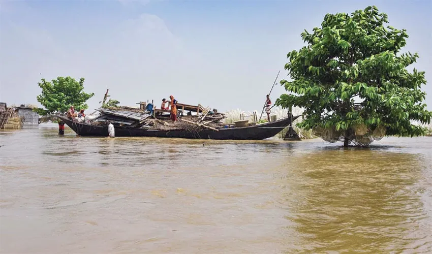 ফারাক্কার পানিতে বন্যা
