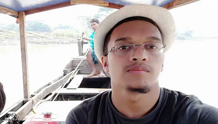 বেরিয়ে আসছে নির্যাতনের রোমহর্ষক সব ঘটনা