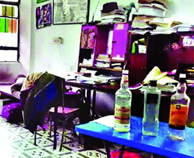 বুয়েটে জুনিয়রদের ভয়ঙ্কর রাত