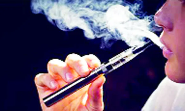 ই-সিগারেটে বিপদ বাড়ছে
