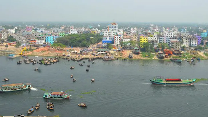 ভয়াবহ দূষণের কবলে মৃতপ্রায় শীতলক্ষ্যা