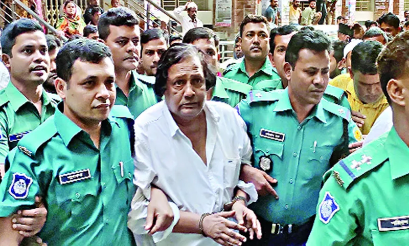 কাউন্সিলর মনজুর চাঁদার খনি রাজধানী মার্কেট