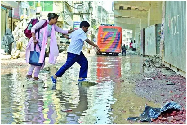 সীমাহীন দুর্ভোগ সীমানা ছাড়িয়ে