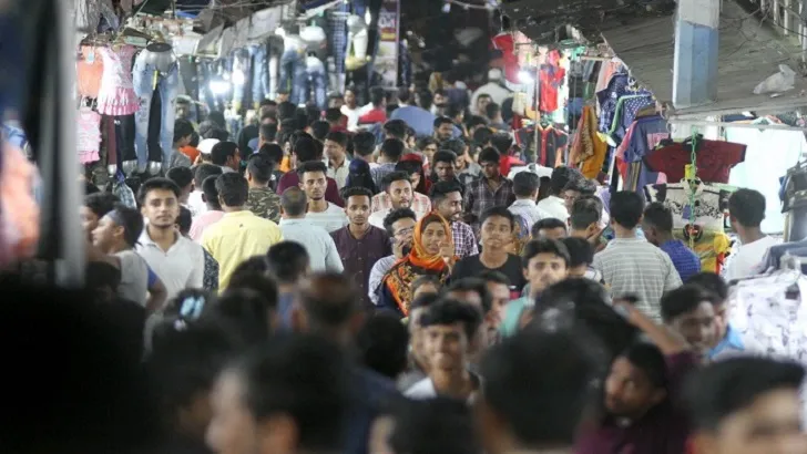করোনাভাইরাসের প্রভাবে মধ্যবিত্ত অসহায়