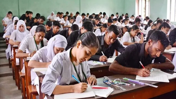 পাঁচ পাবলিক পরীক্ষা নিয়ে নানা উদ্বেগ