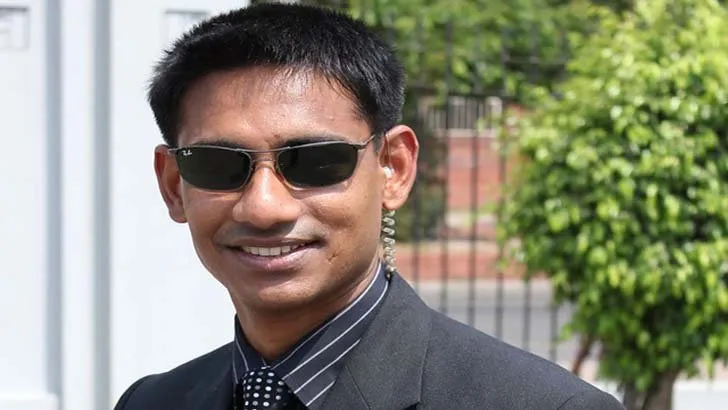 সিনহার ল্যাপটপ-ক্যামেরায় গুরুত্বপূর্ণ তথ্য!