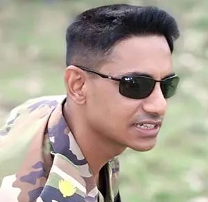 সিনহাকে গুলী করা অস্ত্রটি কার?