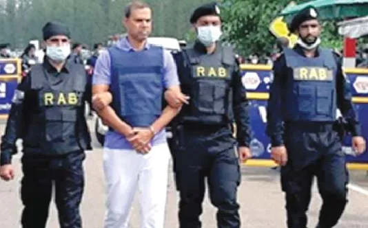 গুলী করে চিকিৎসা ছাড়াই ৫৫ মিনিট ফেলে রাখা হয় সিনহাকে