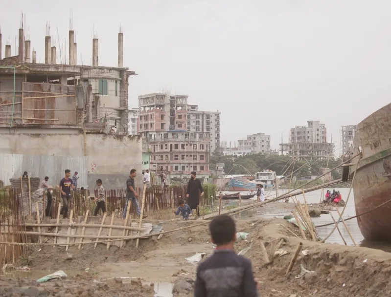 বাসযোগ্য ঢাকা শুধু কাগজেই