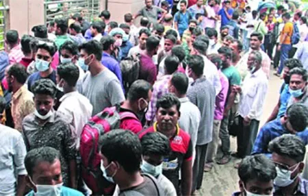 নতুন বিড়ম্বনায় সৌদি প্রবাসীরা