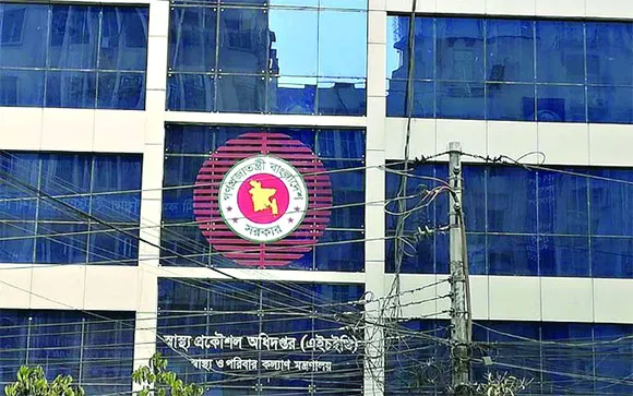 কাজ শেষ না করেই বিল তুলে নেন ঠিকাদাররা