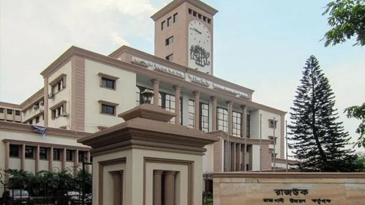সেবা পাচ্ছেন না গ্রাহকরা