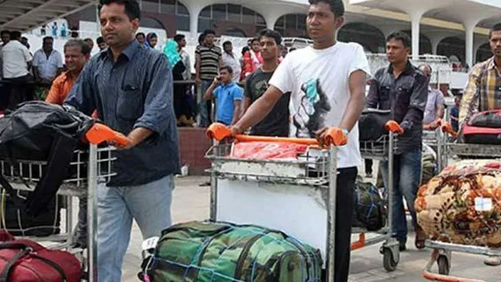 বিদেশ ফেরতদের কর্মসংস্থান ও আর্থিক সংকট বেড়েছে