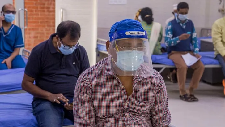 সংক্রমণের ঊর্ধ্বগতিতে শয্যা সংকটের শঙ্কা