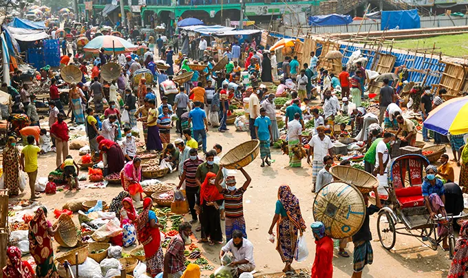 স্বাস্থ্যবিধি কার্যকরে আইনি জটিলতা