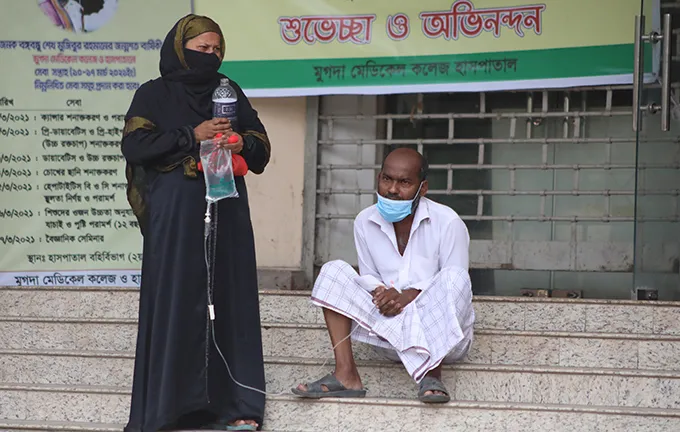 এত রোগীর জায়গা হবে কোথায়?