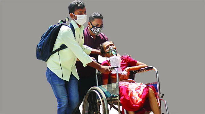 ঢাকার বাইরেও বেসামাল পরিস্থিতি