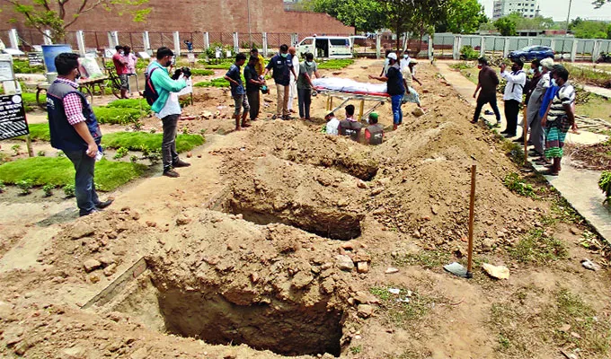 গোরখোদকের কষ্টকথা