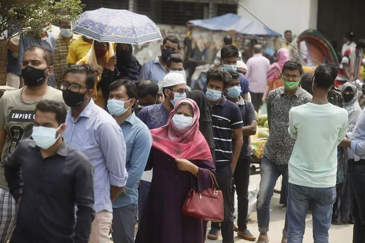 কিটের ঘাটতি নিয়ে দুই রকম তথ্য