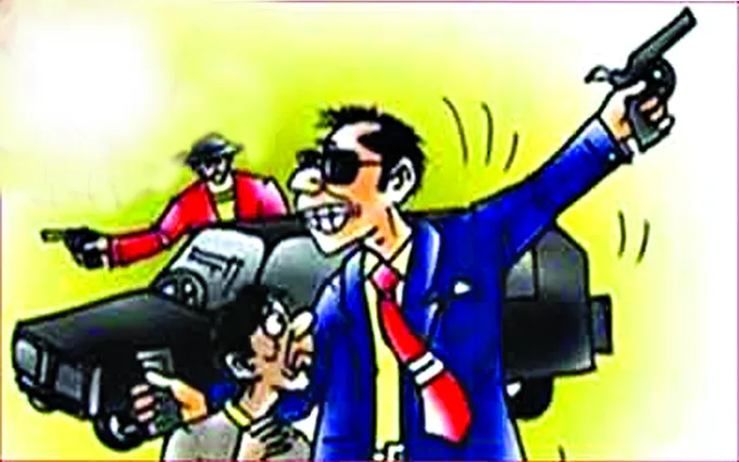 ঈদকে ঘিরে বেপরোয়া প্রাণঘাতী ছিনতাই চক্র