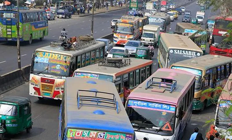 গণপরিবহন যেখানে নারীর আতঙ্ক