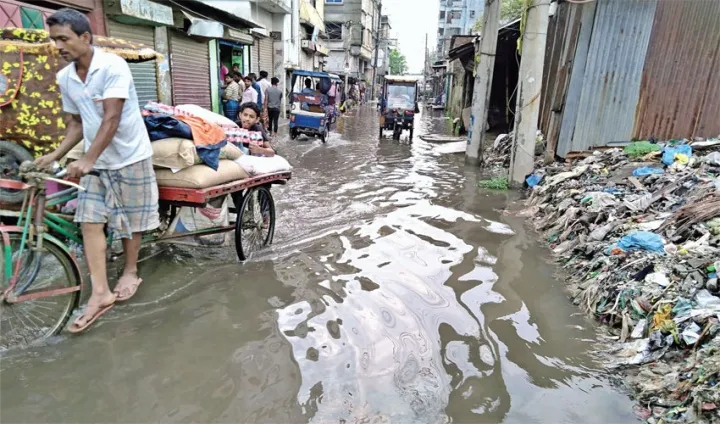 গ্রামের আবহে ভোগান্তি নিত্যসঙ্গী