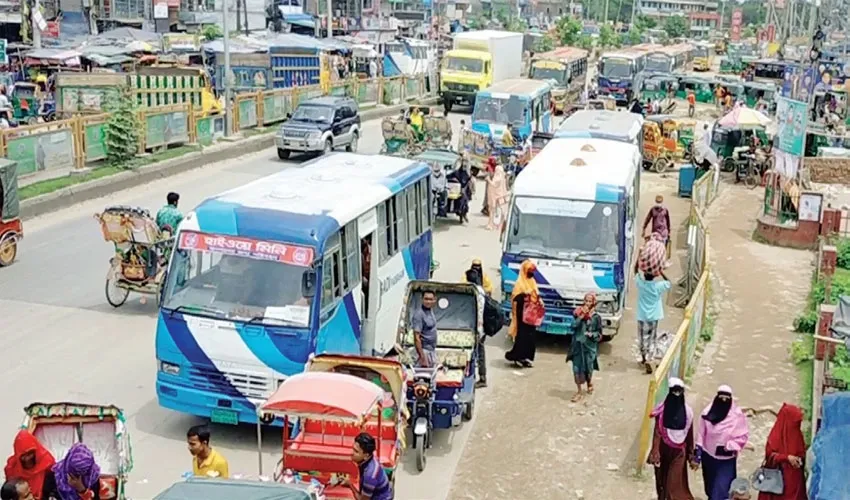 বিধিনিষেধে সাড়া নেই