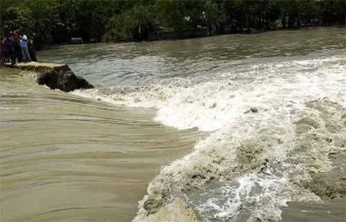 বন্যার আশঙ্কা : বিপদসীমার ওপরে ৯ নদীর পানি