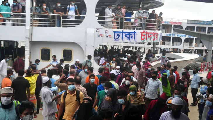 জীবিকায় লণ্ডভণ্ড স্বাস্থ্যবিধি