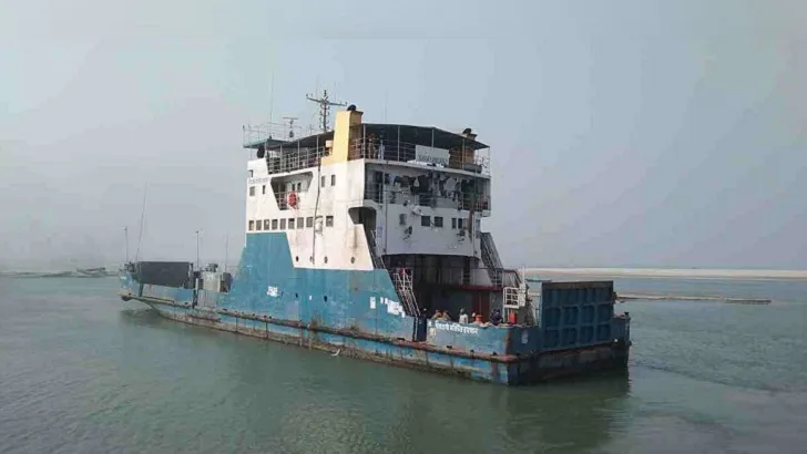 ১৩৬ কোটি টাকা খরচ তবুও চলবে না ফেরি