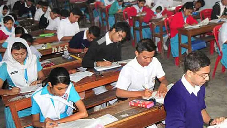 লটারিতে সুযোগ পেলে ভর্তি বাধ্যতামূলক