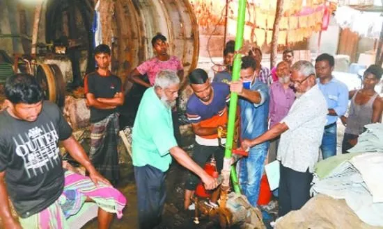 হাজারীবাগে কান্নার রোল