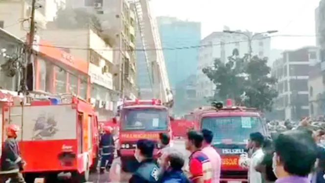 অগ্নিকাণ্ডে মৃত্যু বাড়ছে অসতর্কতা দায়ী