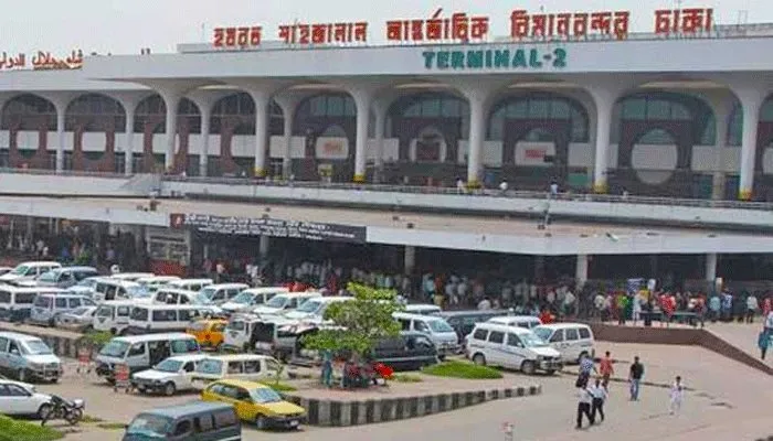 নীতিমালার ফাঁক গলে অনিয়ম!
