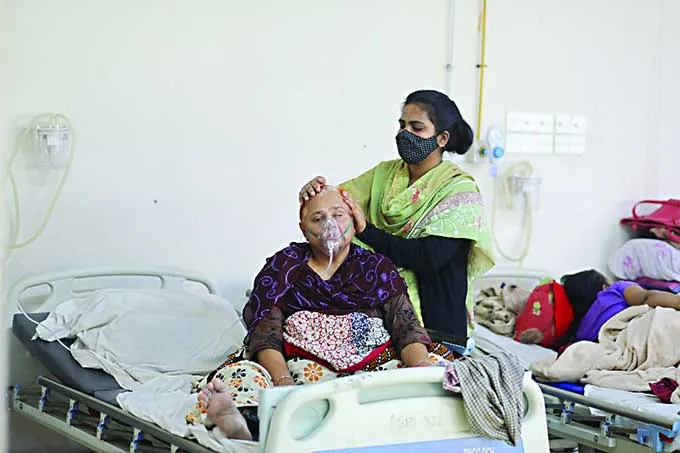 চাপ বাড়ছে হাসপাতালে