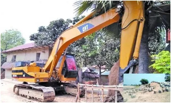 সাপাহারে নদীর তীর রক্ষা বাঁধ নির্মাণকাজে বিএসএফের বাধা