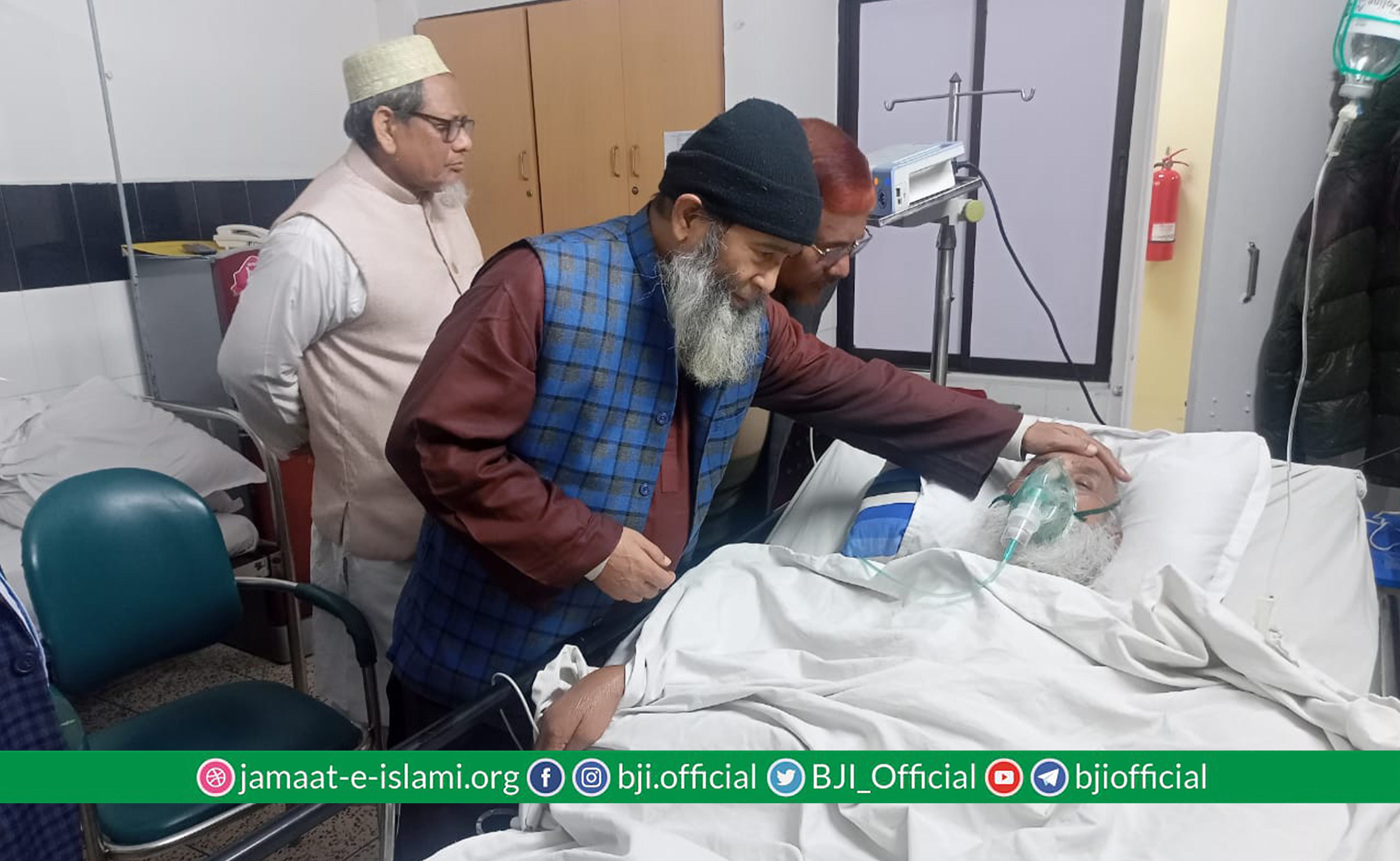 এড: আব্দুল লতিফ এবং আবুবকর ওয়াহেদীকে দেখতে হাসপাতালে ভারপ্রাপ্ত আমীরে জামায়াত