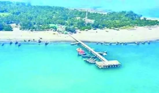 থমকে আছে সম্ভাবনার পর্যটন