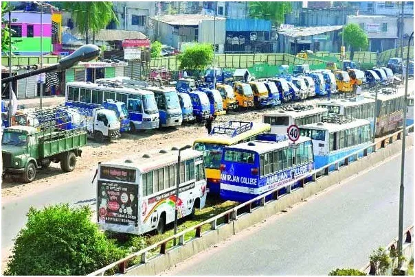 শ্রমিক লীগ ও পুলিশের যৌথ দখলবাণিজ্য
