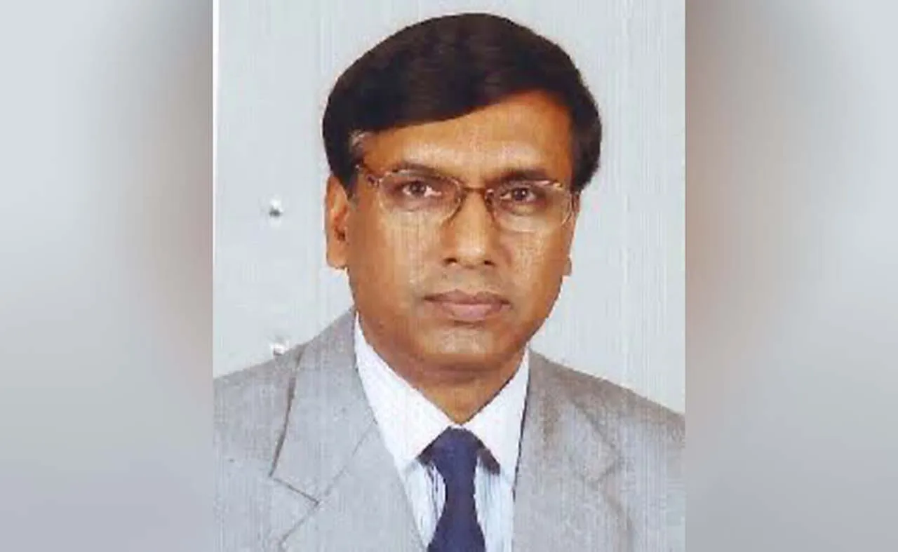 সস্ত্রীক করোনায় আক্রান্ত জনাব ডা. এম ইদ্রিস আলী আইসিইউতে...
