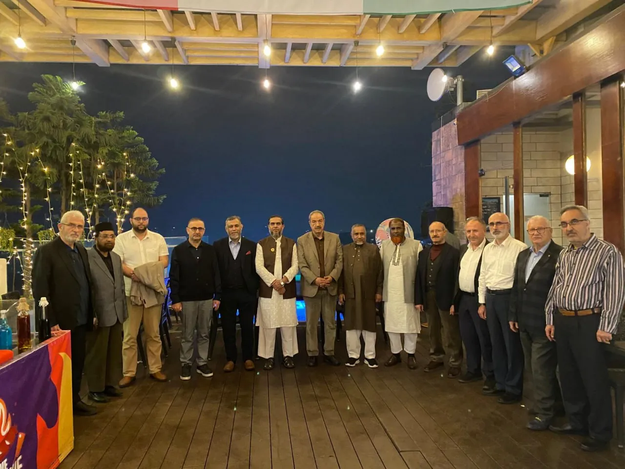 ইন্টারন্যাশনাল জুরিস্ট ইউনিয়নের প্রতিনিধি দলকে বিদায়ী শুভেচ্ছা জানান জামায়াত নেতৃবৃন্দ
