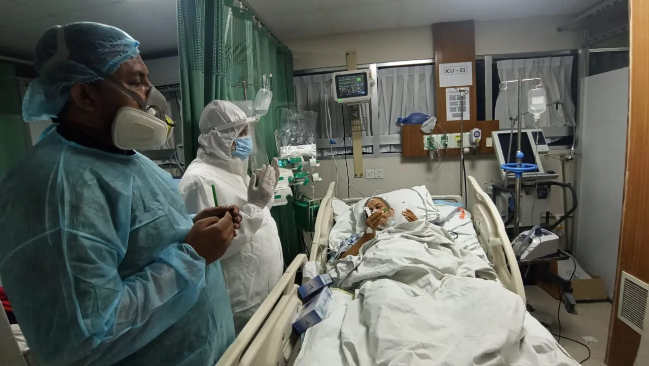 সাবেক আমীরে জামায়াত জনাব মকবুল আহমাদ এর জন্য সবার কাছে একান্ত দোয়া প্রার্থী...