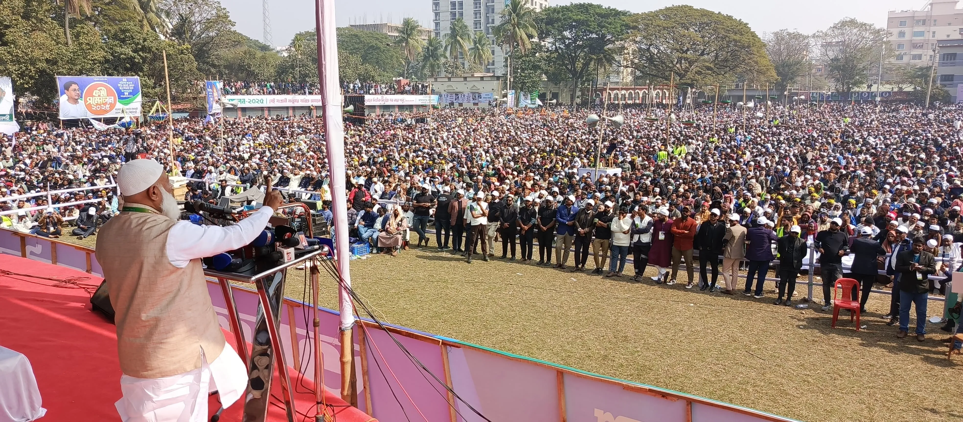 বাংলার জমিনে সন্ত্রাস চাঁদাবাজি দখলদারিত্বমুক্ত ইনসাফ কায়েমের লড়াই চলবেই- ডা. শফিকুর রহমান