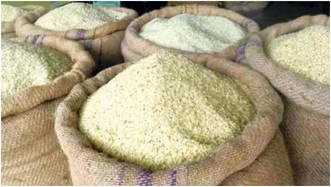 চালের দাম বাড়ায় খরচ বেড়েছে প্রায় সব খাতে