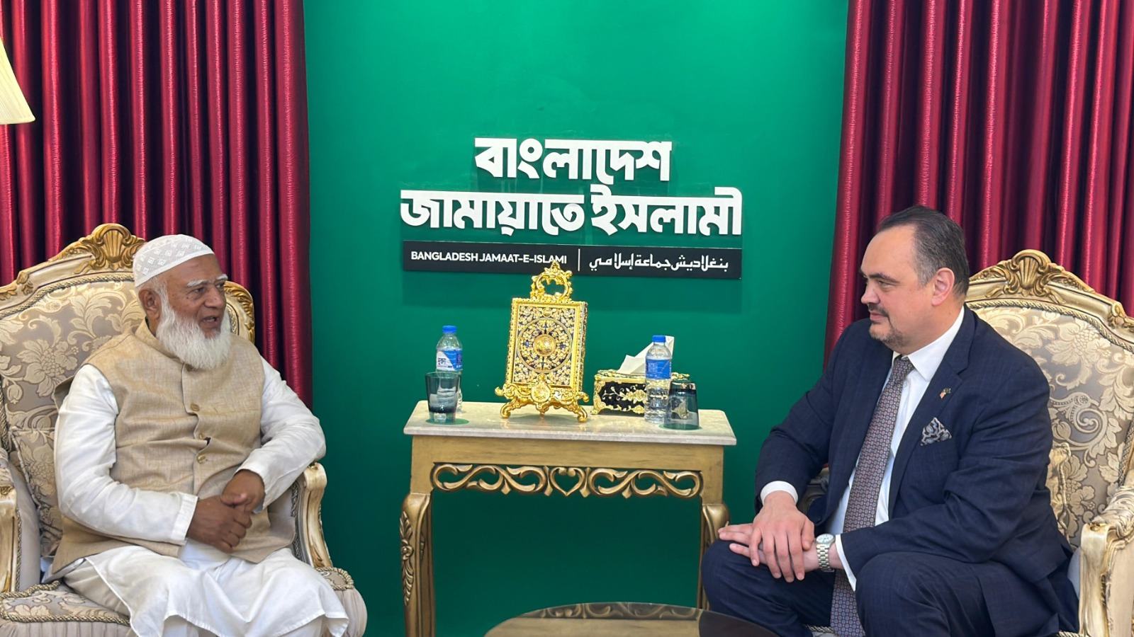 আমীরে জামায়াতের সঙ্গে যুক্তরাষ্ট্রের ঢাকাস্থ রাষ্ট্রদূতের সৌজন্য সাক্ষাৎ